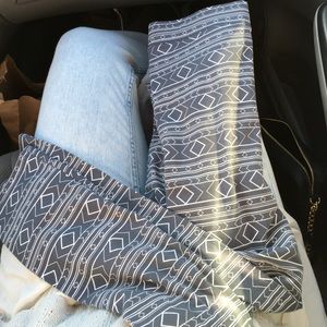 PINK Aztec print leggings