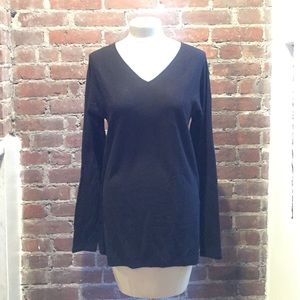 Black cashmere sweater