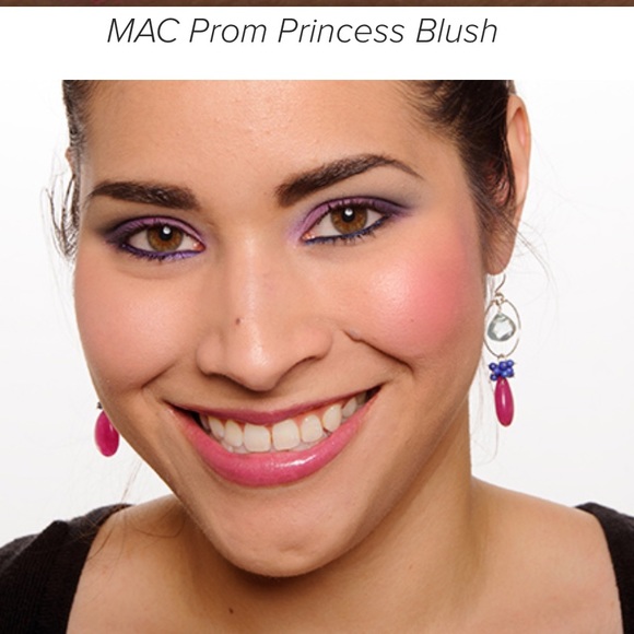 💗MAC Archie's Blush In Prom Princess💗 - Picture 4 of 4