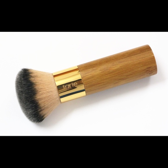 Tarte Airbuki Flawless - Picture 1 of 3