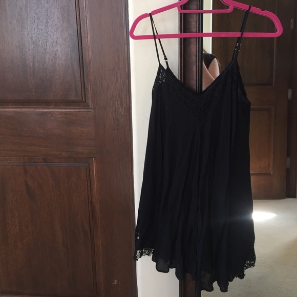 Black lace dress - Picture 1 of 1