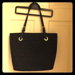 Black Michael Kors bag
