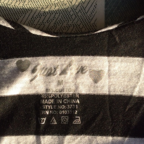 Maxi dress great for beach cover up or dress it up - Picture 3 of 4