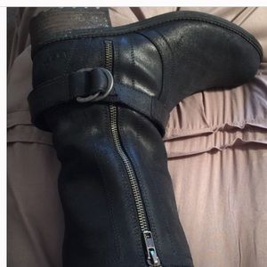 ☠Ugh Silva boots☠ 💥Flash Sale💥