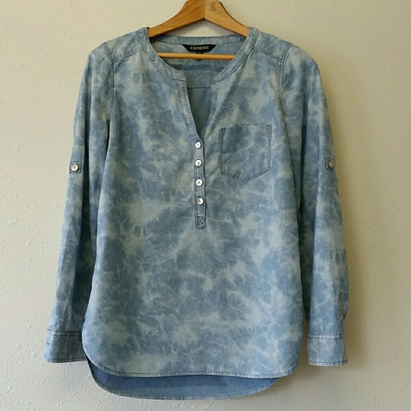 ❌❌SOLD❌❌Express | Chambray Tunic