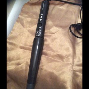😍FLASH SALE😍Remington 1 1/2 inch curling wand