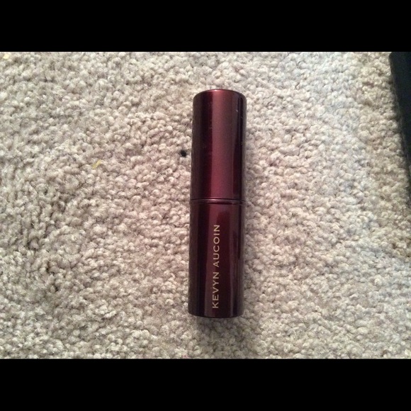 Kevyn Aucoin Stick 💕Price drop 💕 - Picture 1 of 3