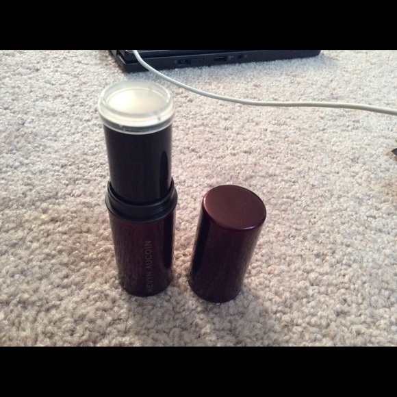 Kevyn Aucoin Stick 💕Price drop 💕 - Picture 3 of 3