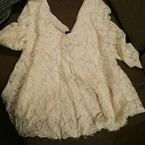 Lace white 3/4 sleeve