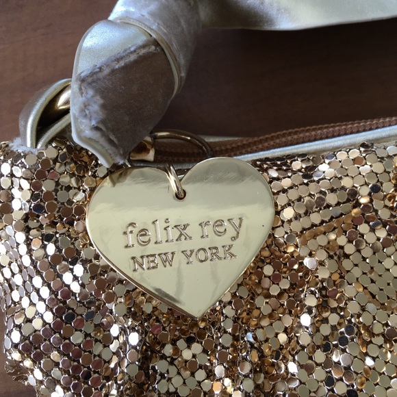 Felix Rey Gold Mesh Handbag - Picture 2 of 4