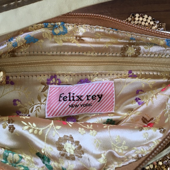 Felix Rey Gold Mesh Handbag - Picture 4 of 4