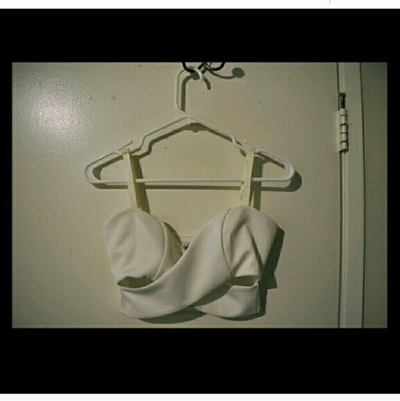 Sabo skirt white bandeau top