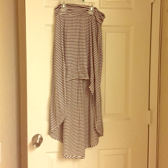 Black and white maxi skirt