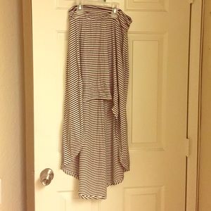 Black and white maxi skirt