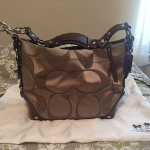 Coach tan logo canvas hobo