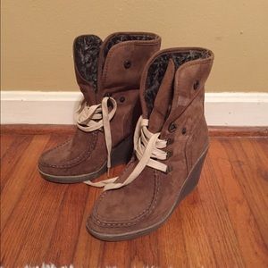 Brown furry wedge heeled boots