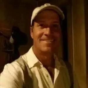 Meet your Posher, Thomas