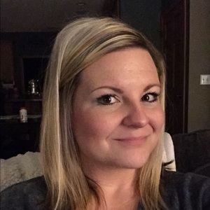 Meet your Posher, Jennie