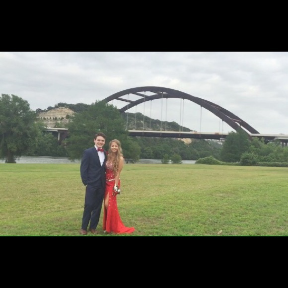 Red prom dress - Picture 2 of 3