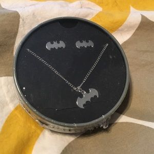 Silver batman earring/necklace set
