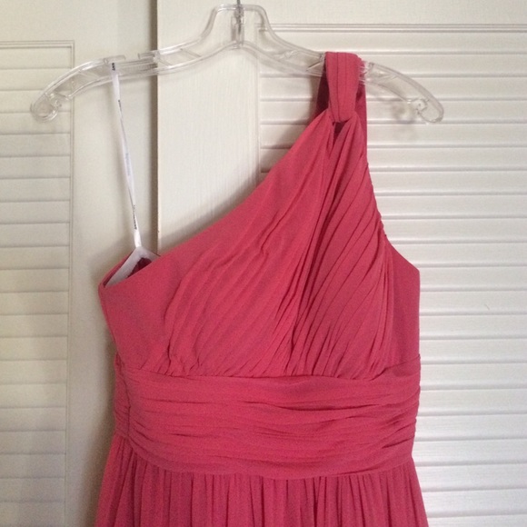 Pink long bridesmaid dress (Donna Morgan). - Picture 2 of 3