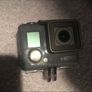 GO PRO HERO ON SALE. USED TWICE