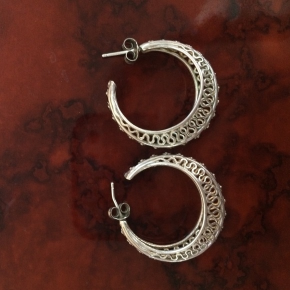 Unique Silver Filigree Earrings ✨