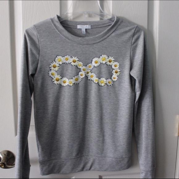 crew neck sweater