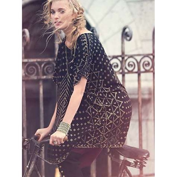 Free People Tops - Free People New Romantics black & gold mesh poncho