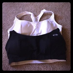 Women's padded sports bras