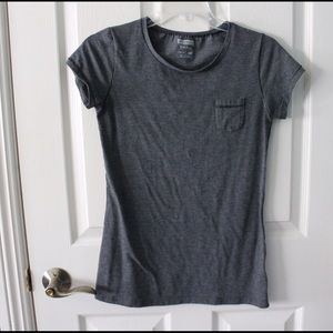 plan gray tee