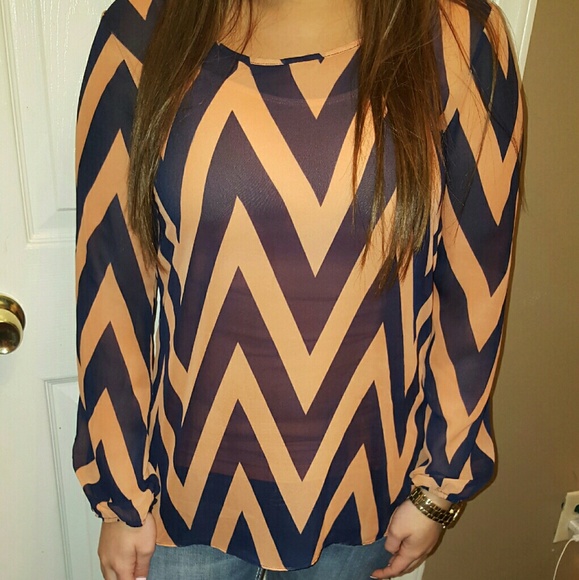 Signature studio Tops - Navy & orange chevron top. Comes with orange tank!