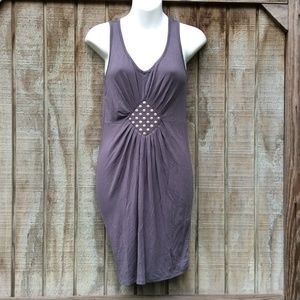 Sleeveless V-Neck Dress B22