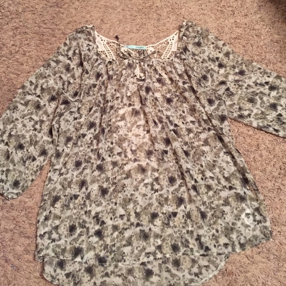 Shear peasant top