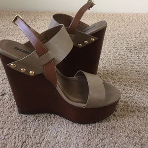 WORN ONCE BROWN WEDGES.