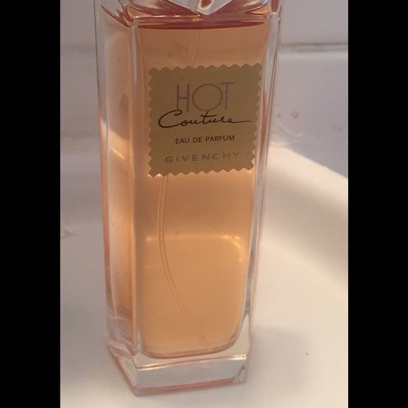 Givenchy Hot Couture Eau de perfume