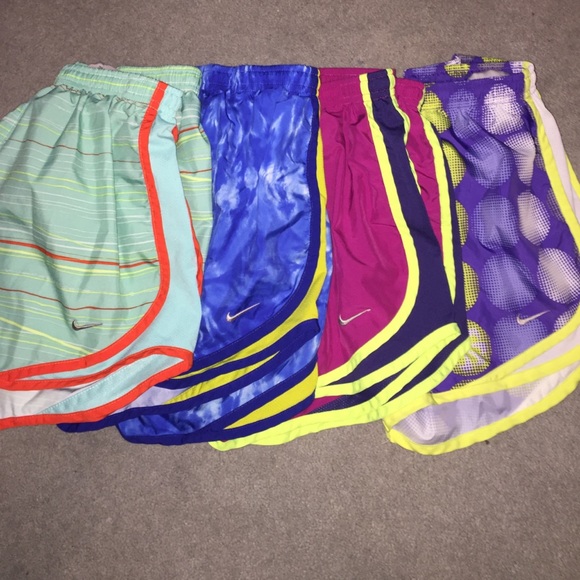 small Nike shorts - Picture 1 of 4