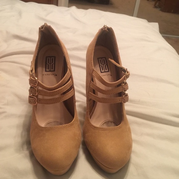 Nude heels with 3 straps
