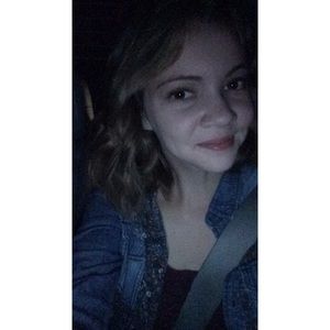 Meet your Posher, Alli