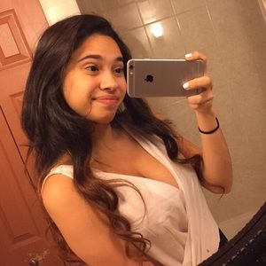 Meet your Posher, Candy