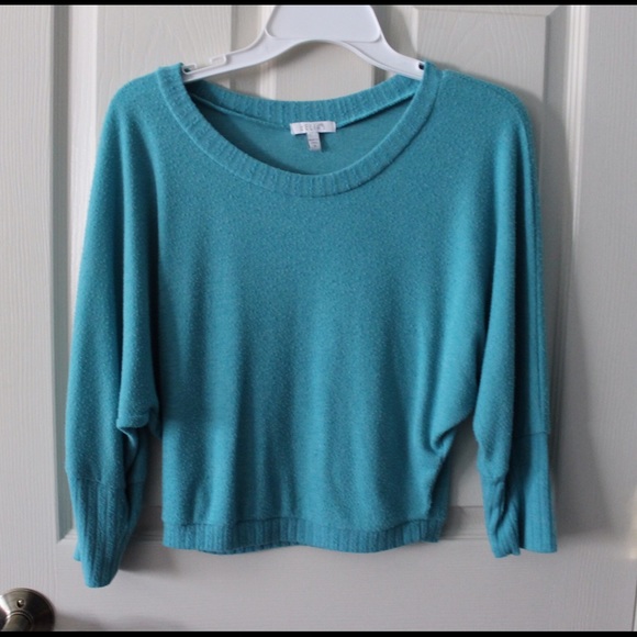 3/4 sleeve sweater in teal