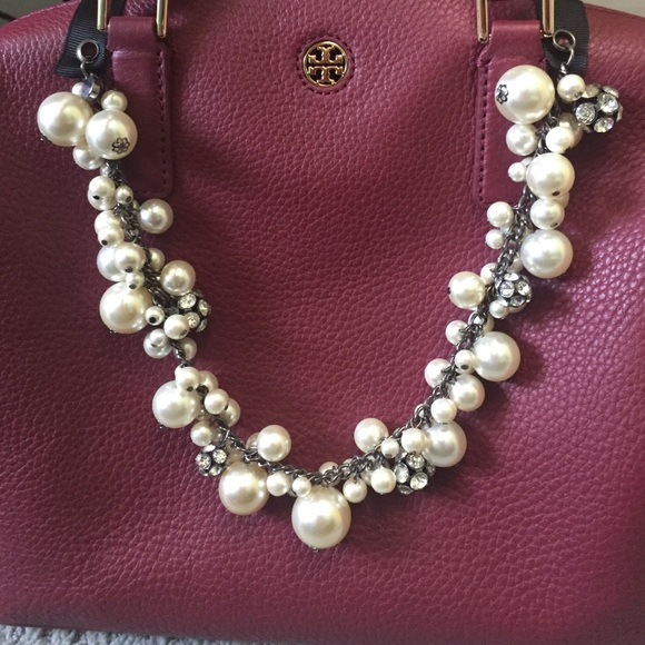 Pearl & Crystal Necklace