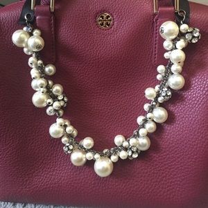 Pearl & Crystal Necklace