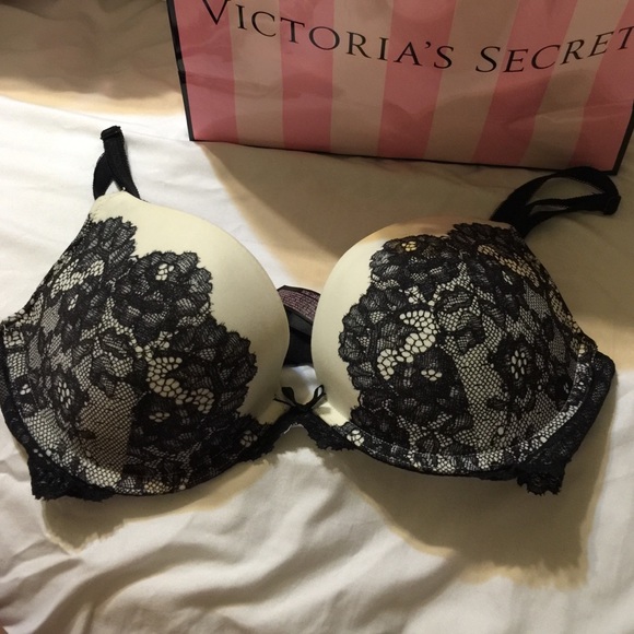 Victoria Secret bra 34 C