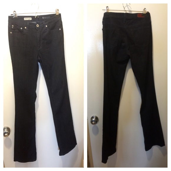 AG Mid Rise Angel Bootcut Dark Wash sz 26