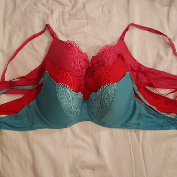 Bra bundle!!
