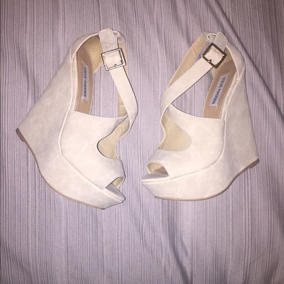 🔺SOLD🔺Steve Madden Xternal wedges - Picture 2 of 4