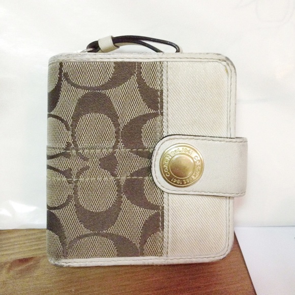 Coach white and monogram canvas and leather wallet