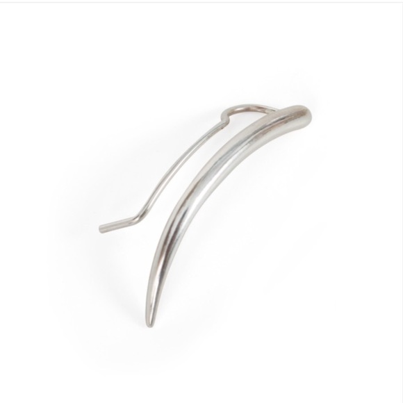 Large Talon Earring - Picture 2 of 4