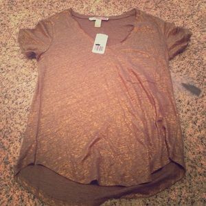 gold metallic short sleeve frocket t shirt